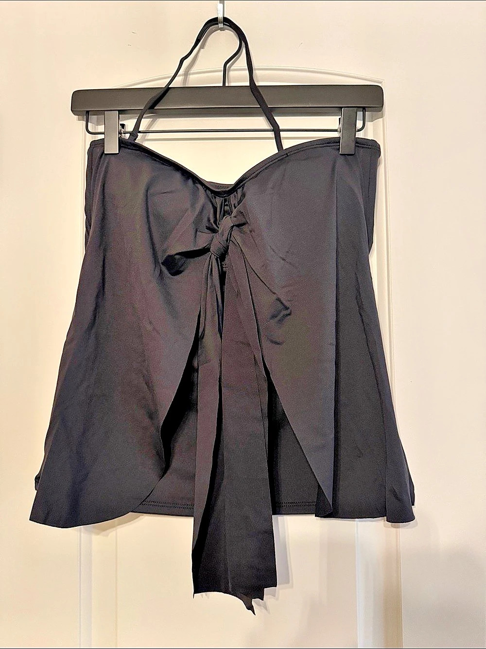 NWT Tommy Bahama Pearl Sarong Wrap Bandeau with removable halter strap Black XS